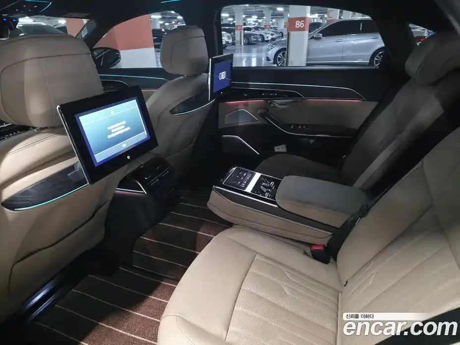 Audi A8 2021 4.0 автомат (гидро), фото 9