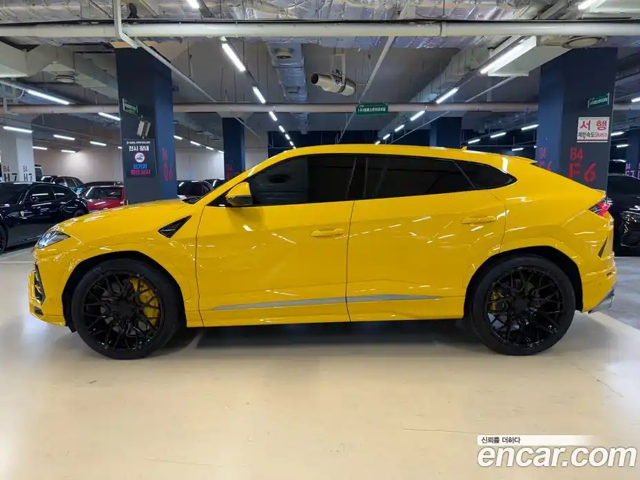 Lamborghini Urus 2020 4.0 гидро, фото 3