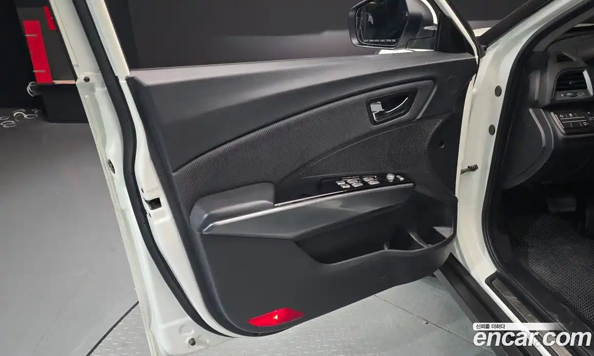 SsangYong TIBOLI 2017 1.6 гидро, фото 14