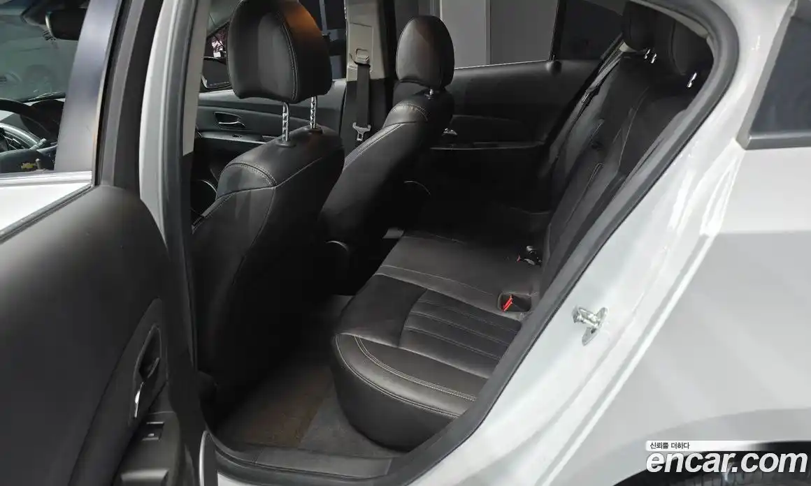 Chevrolet Cruze 2012 1.8 автомат (гидро), фото 12