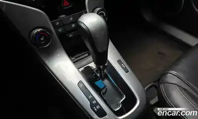 Chevrolet Cruze 2012 1.8 автомат (гидро), миниатюра 9