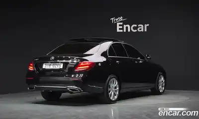 Mercedes-Benz E-Class 2016 2.0 гидро, миниатюра 2