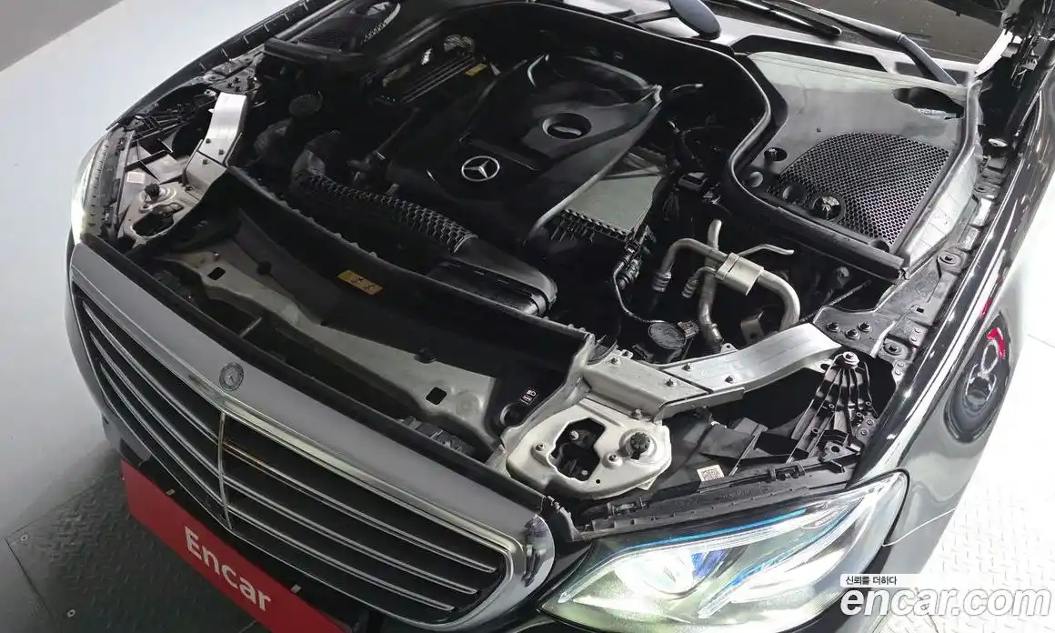 Mercedes-Benz E-Class 2016 2.0 гидро, фото 6