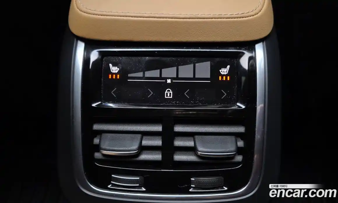 Volvo XC90 2022 2.0 автомат (гидро), фото 19