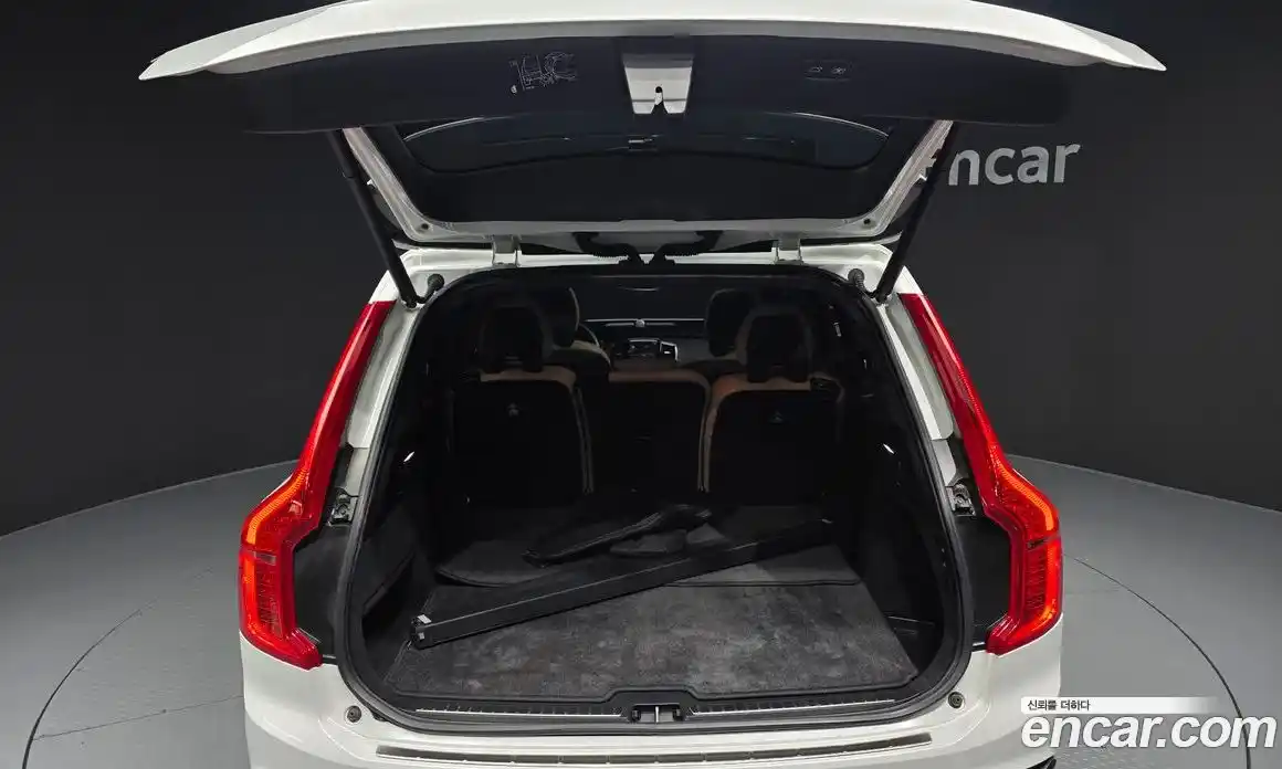 Volvo XC90 2022 2.0 автомат (гидро), фото 20