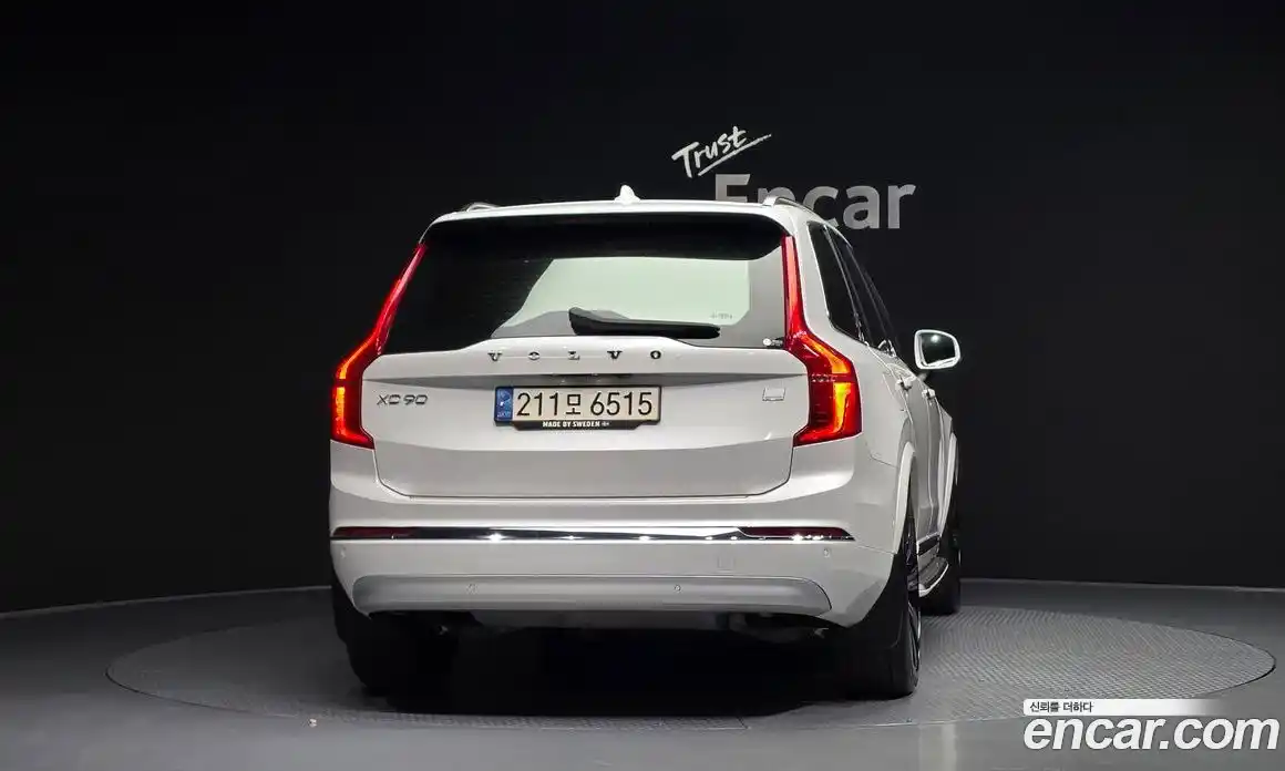Volvo XC90 2022 2.0 автомат (гидро), фото 4