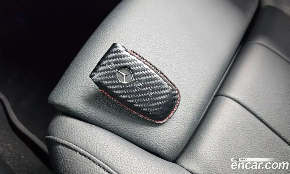 Mercedes-Benz A-Class 2023 2.0 гидро, фото 17