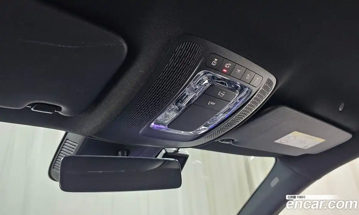 Mercedes-Benz A-Class 2023 2.0 гидро, фото 19