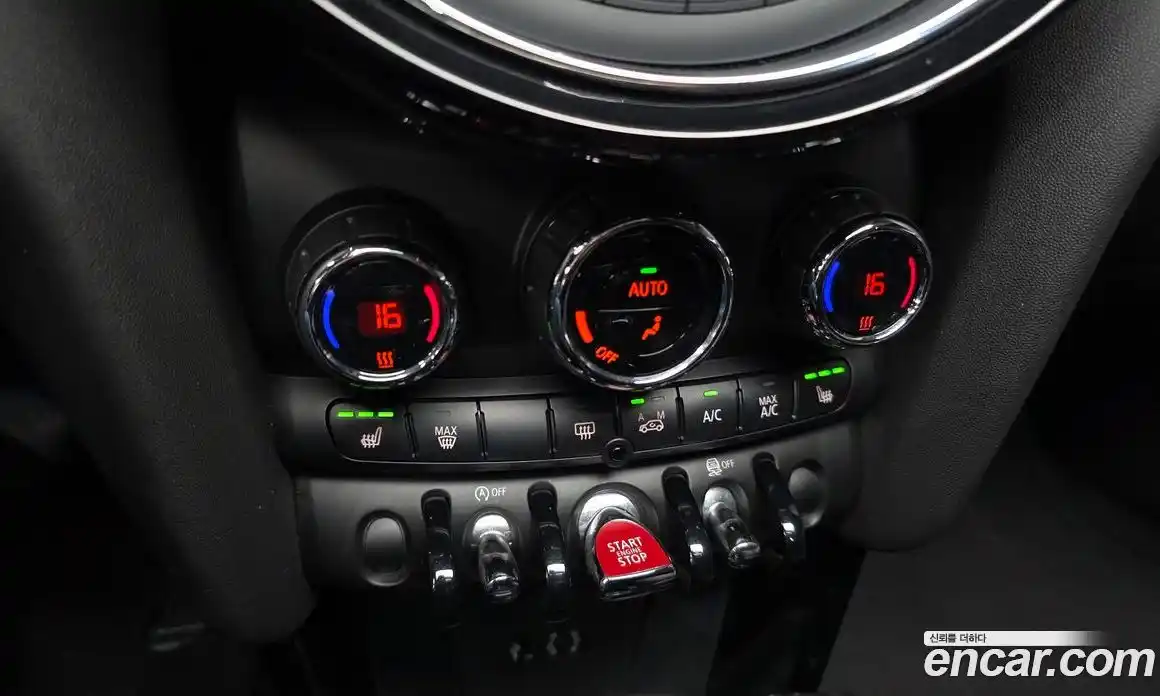 Mini Cooper 2015 1.5 автомат (гидро), фото 17