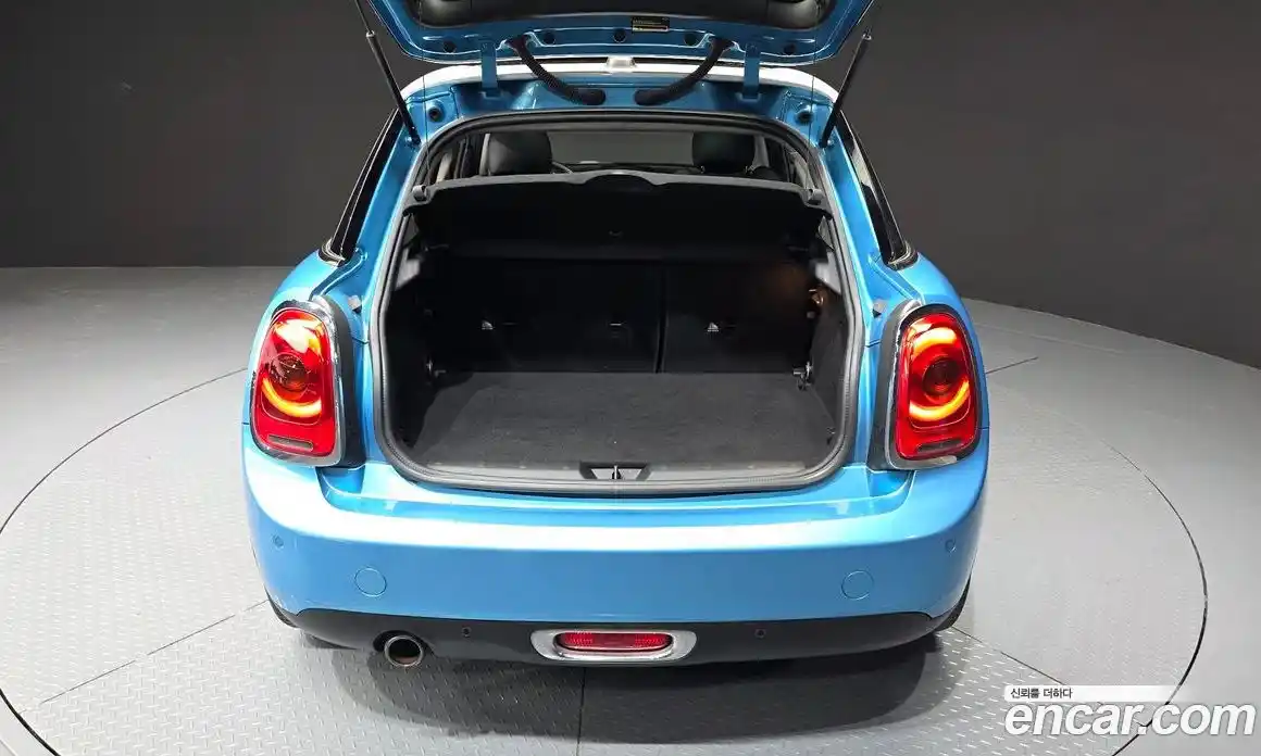 Mini Cooper 2015 1.5 автомат (гидро), фото 20