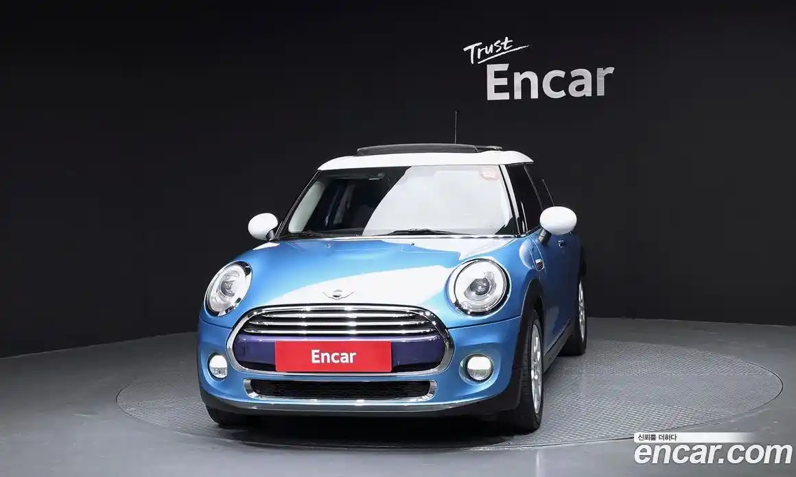 Mini Cooper 2015 1.5 автомат (гидро), фото 3