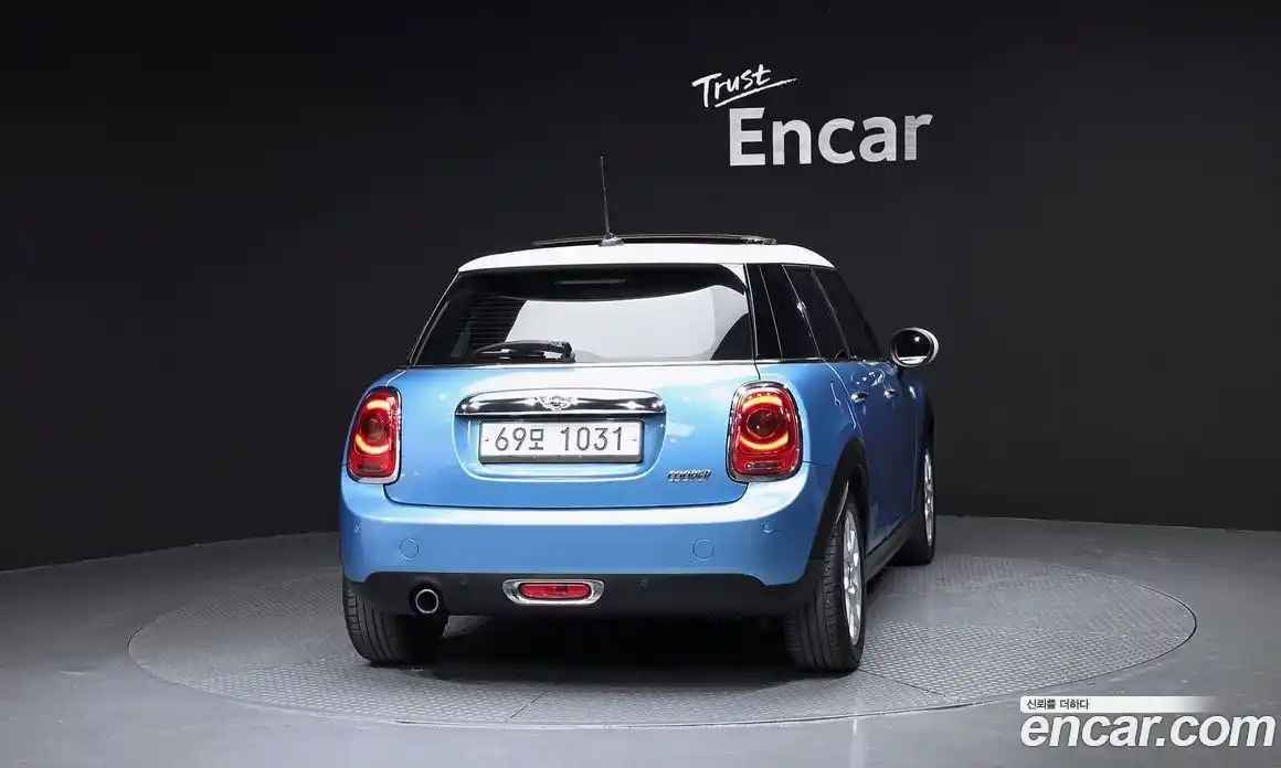 Mini Cooper 2015 1.5 автомат (гидро), фото 4