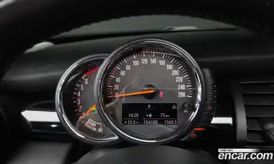 Mini Cooper 2015 1.5 автомат (гидро), миниатюра 8