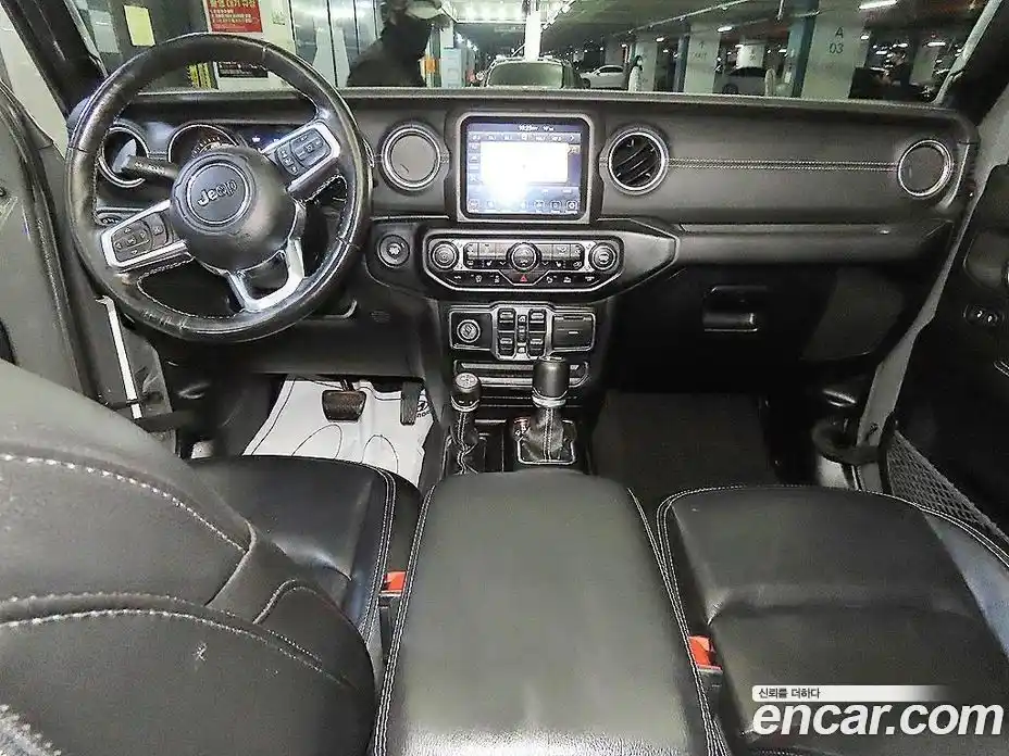 Jeep Wrangler 2020 2.0 автомат (гидро), фото 10