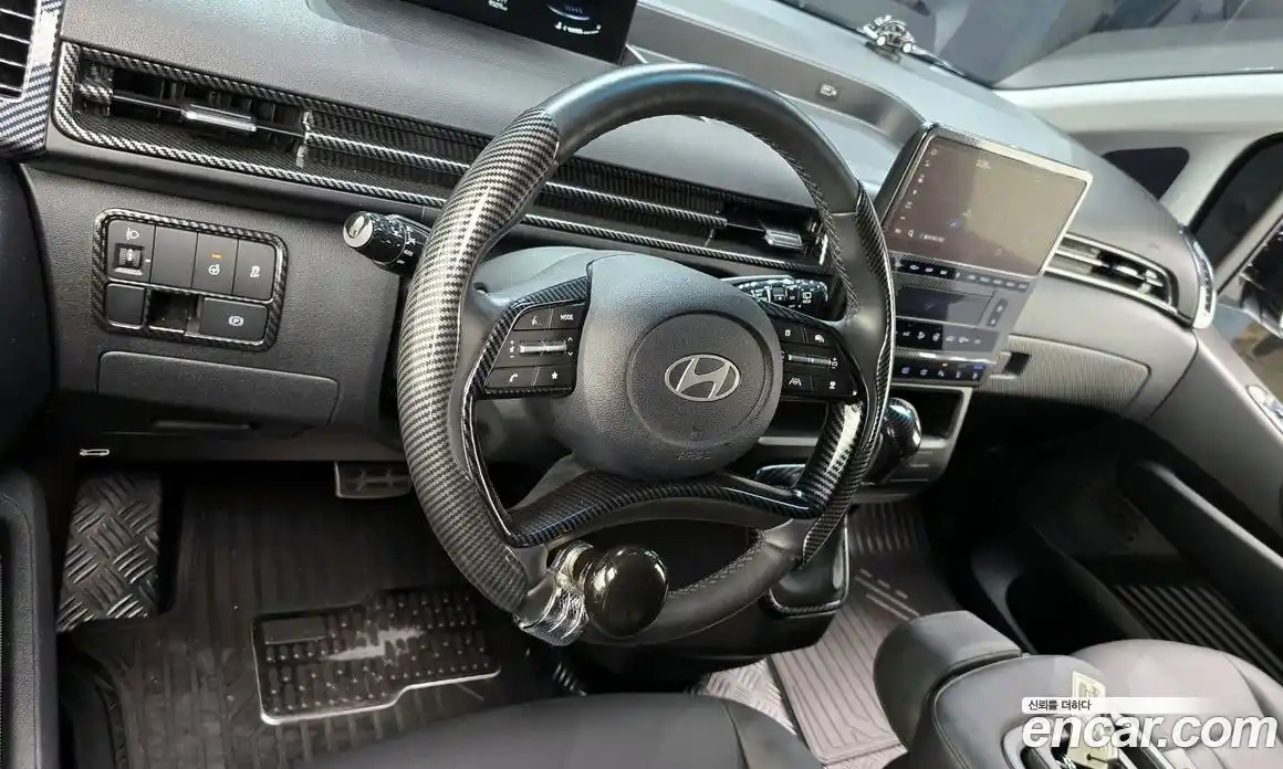 Hyundai Staria 2025 3.5 гидро, фото 13
