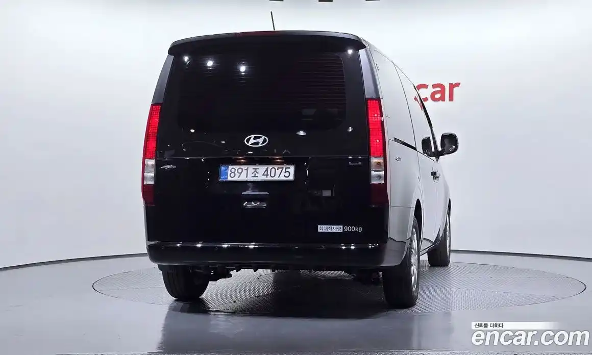 Hyundai Staria 2025 3.5 гидро, фото 4