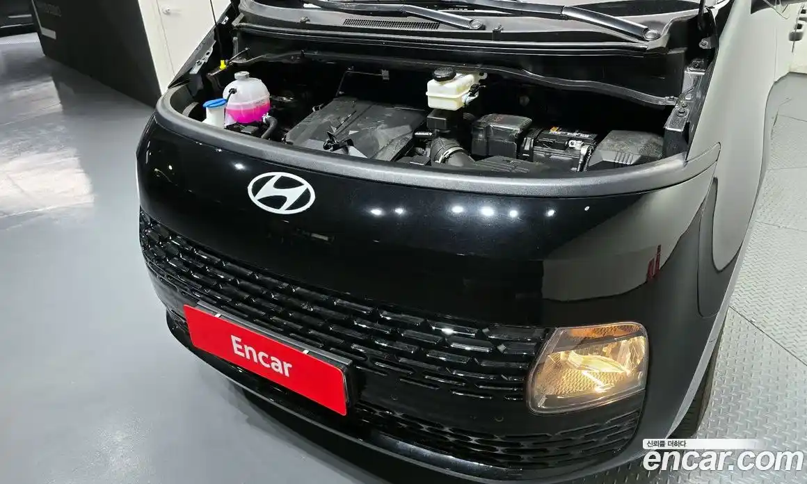 Hyundai Staria 2025 3.5 гидро, фото 6