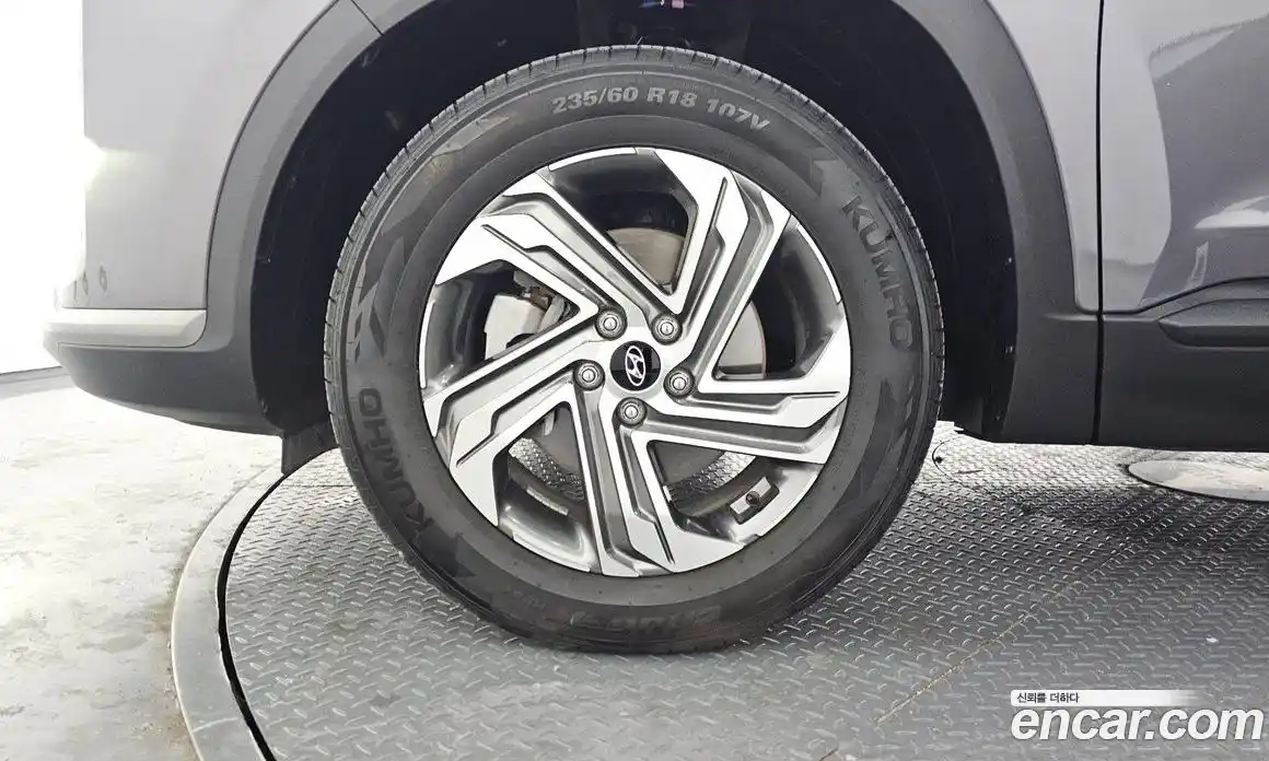 Hyundai Santa Fe 2021 2.2 гидро, фото 5
