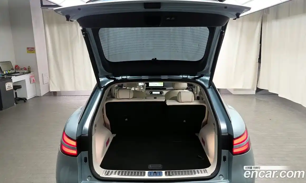 Genesis GV60 2023 0.1 гидро, фото 20