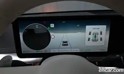 Genesis GV60 2023 0.1 гидро, миниатюра 8
