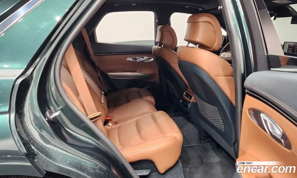 Genesis GV70 2021 2.2 гидро, фото 11