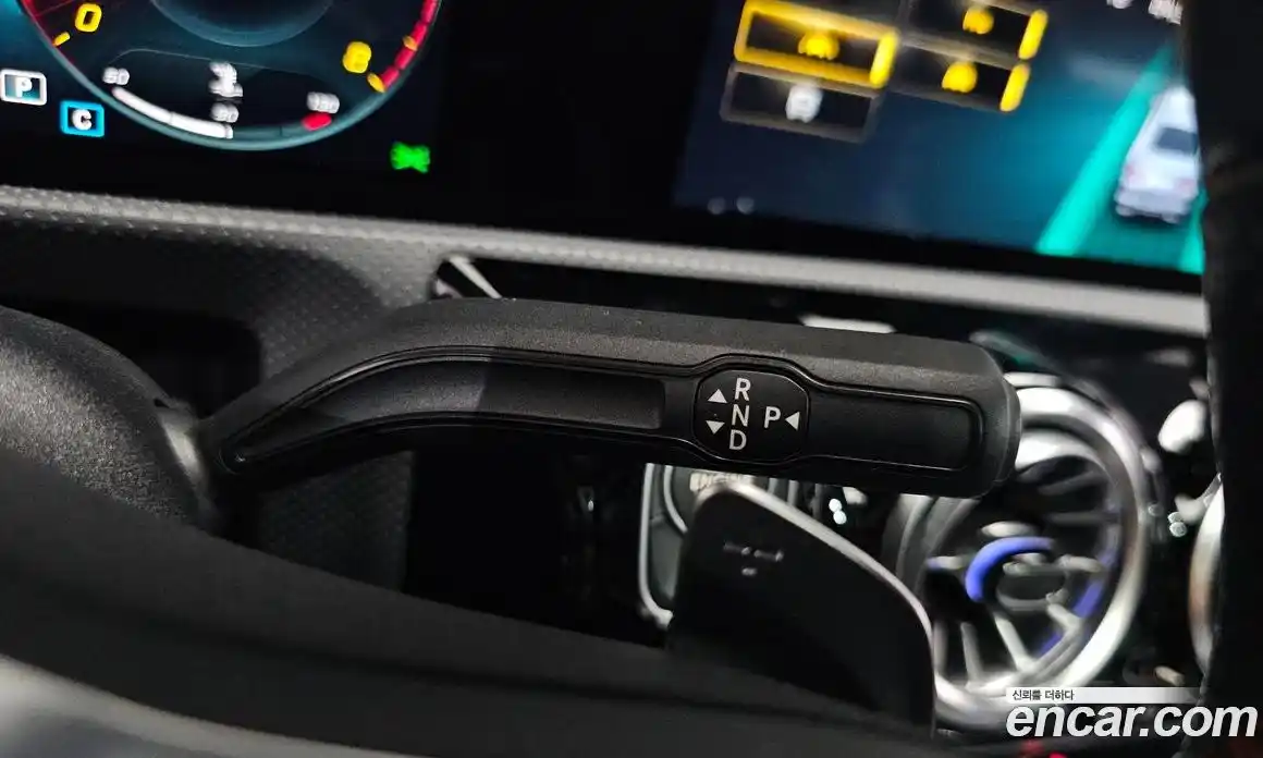 Mercedes-Benz CLA-Class 2022 2.0 гидро, фото 11