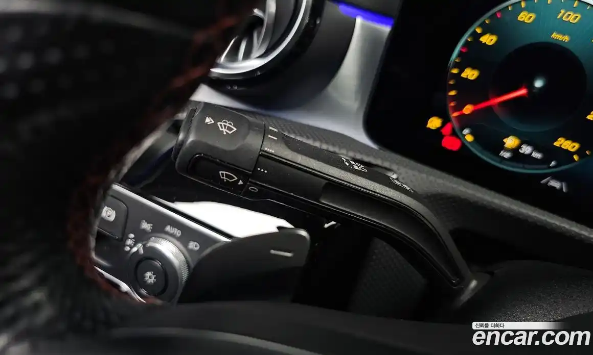 Mercedes-Benz CLA-Class 2022 2.0 гидро, фото 28
