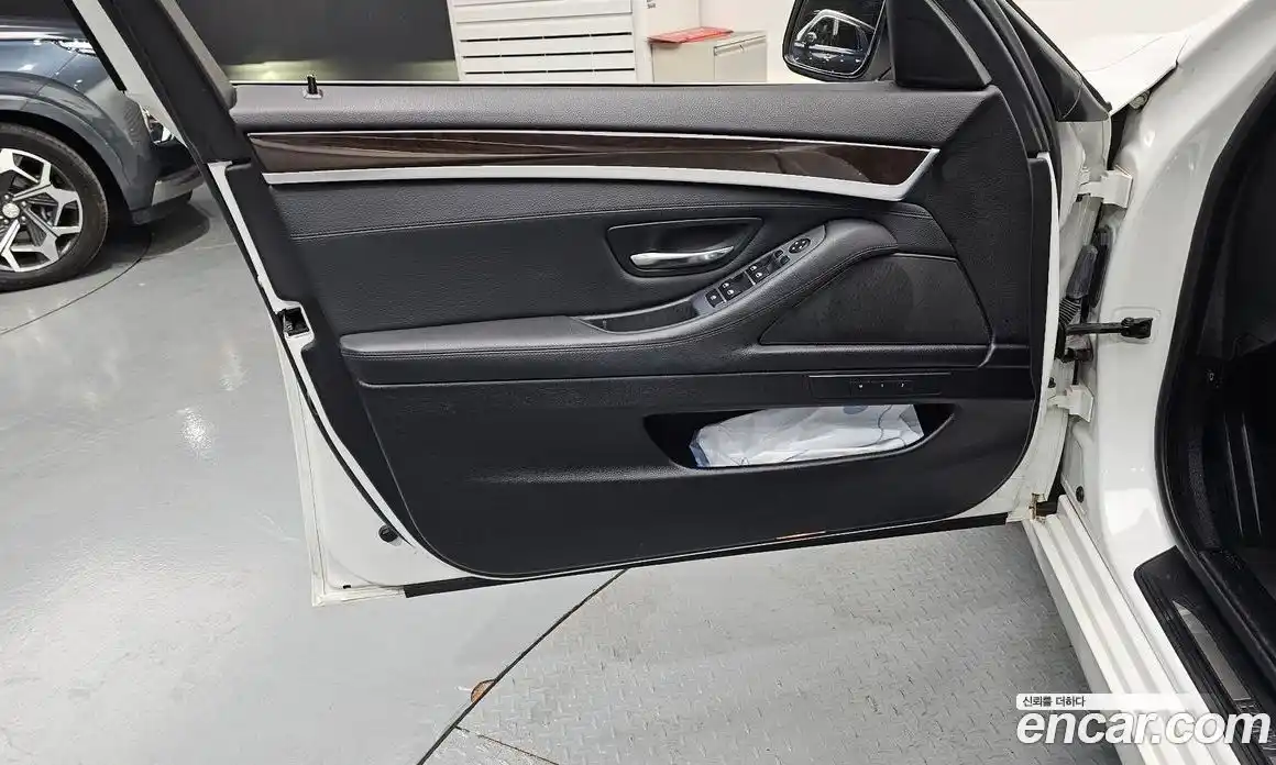 BMW 5-Series 2013 2.0 гидро, фото 14
