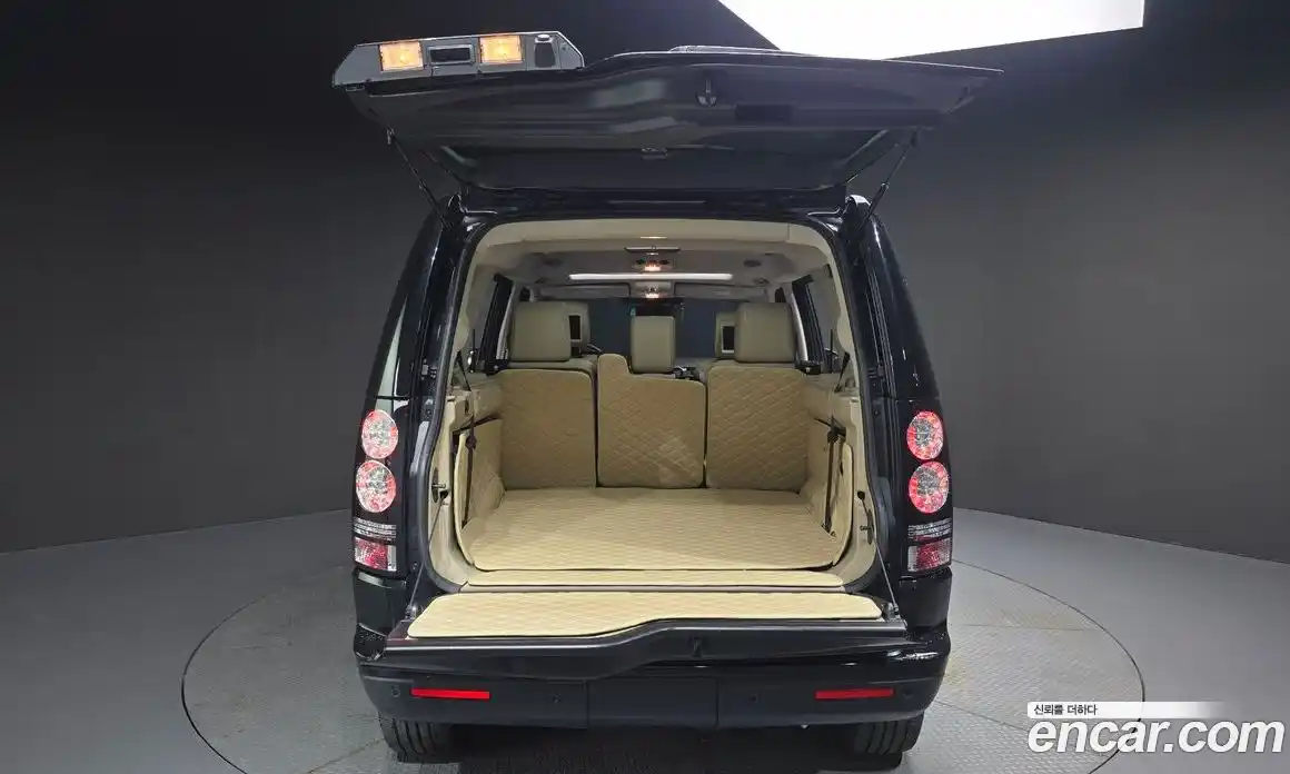 Land Rover Discovery 2016 3.0 автомат (гидро), фото 18
