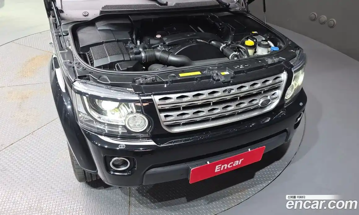 Land Rover Discovery 2016 3.0 автомат (гидро), фото 6