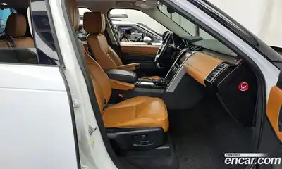 Land Rover Discovery 2017 3.0 автомат (гидро), миниатюра 11