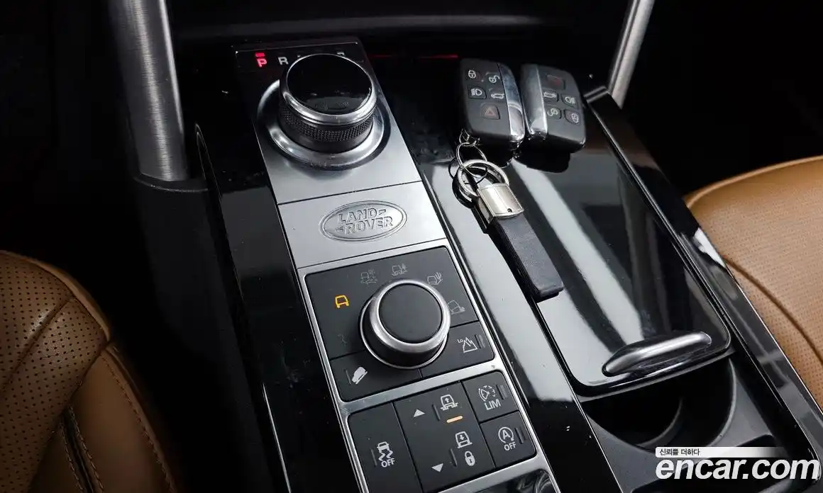Land Rover Discovery 2017 3.0 автомат (гидро), фото 9