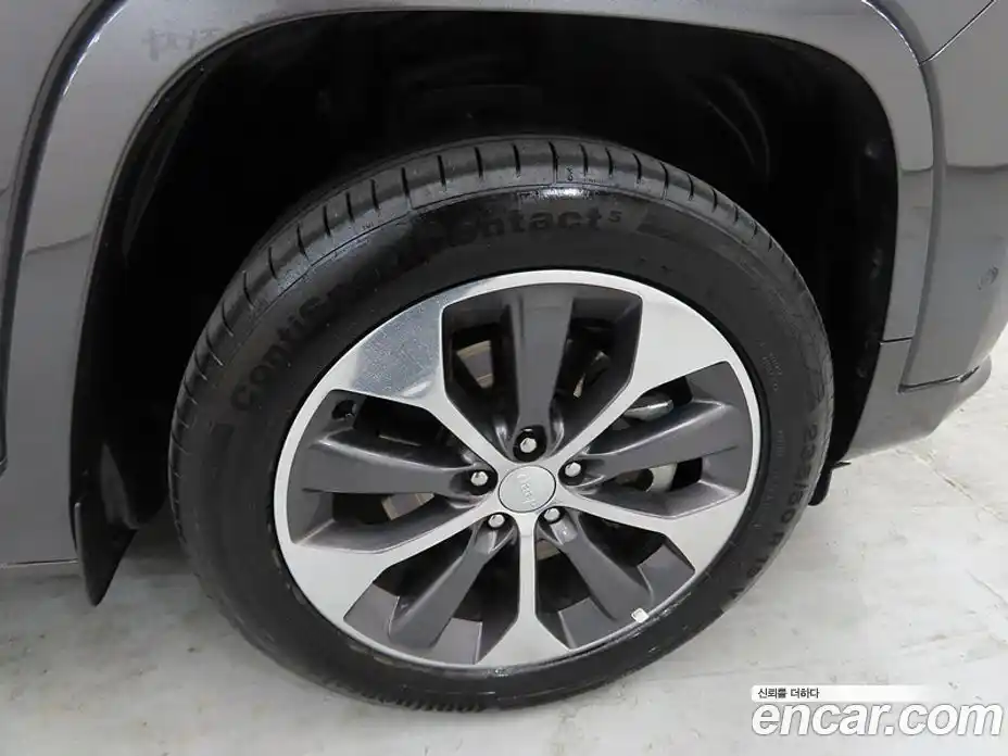Jeep Cherokee 2021 3.2 автомат (гидро), фото 20