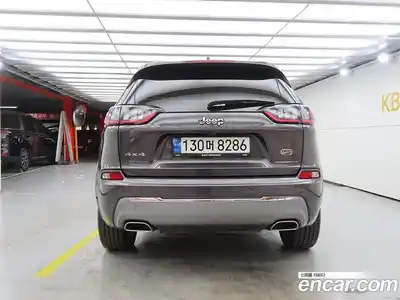 Jeep Cherokee 2021 3.2 автомат (гидро), миниатюра 3