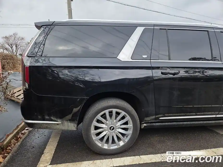 Cadillac Escalade 2021 6.2 гидро, фото 3