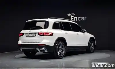 Mercedes-Benz GLB-Class 2021 2.0 гидро, миниатюра 2