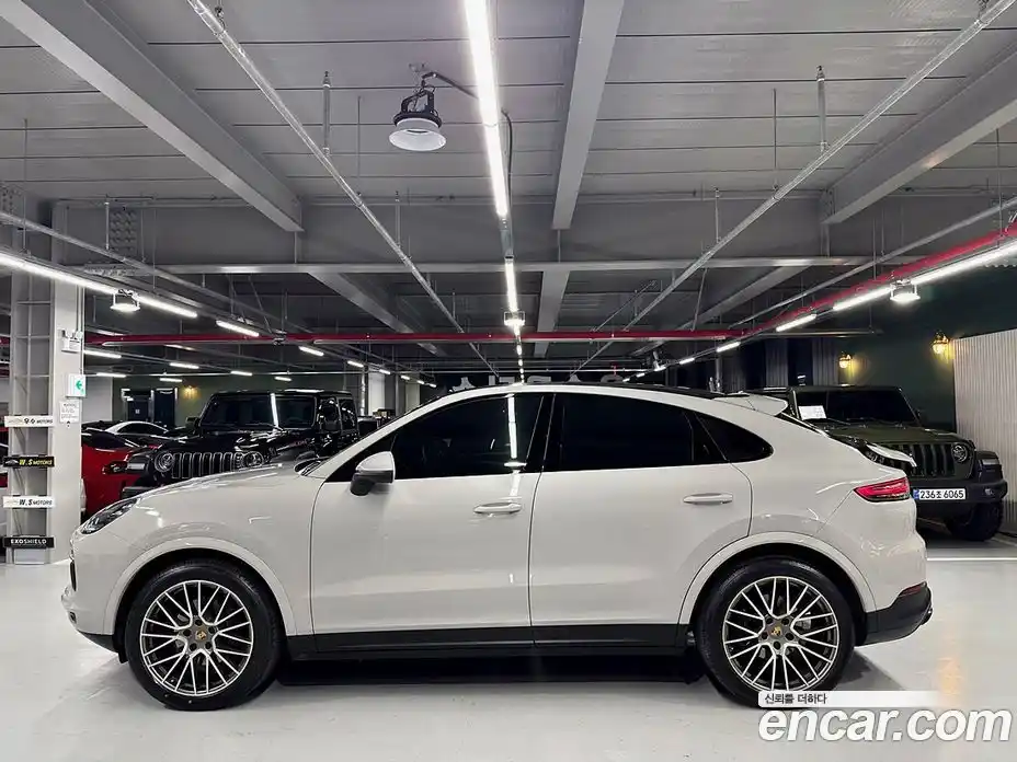 Porsche Cayenne 2022 3.0 автомат (гидро), фото 4