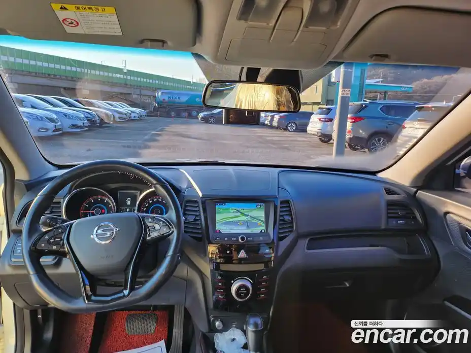 SsangYong TIBOLI 2018 1.6 автомат (гидро), фото 8