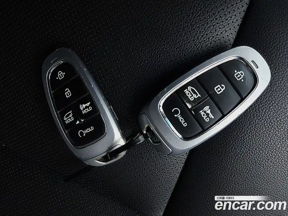 Hyundai Staria 2021 2.2 гидро, фото 18