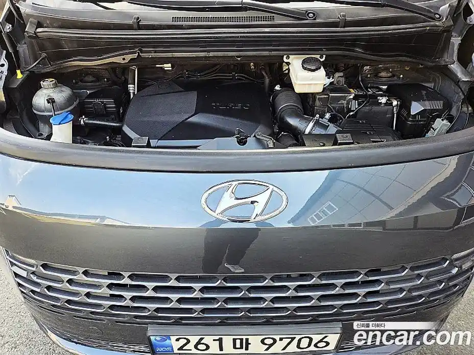 Hyundai Staria 2021 2.2 гидро, фото 19