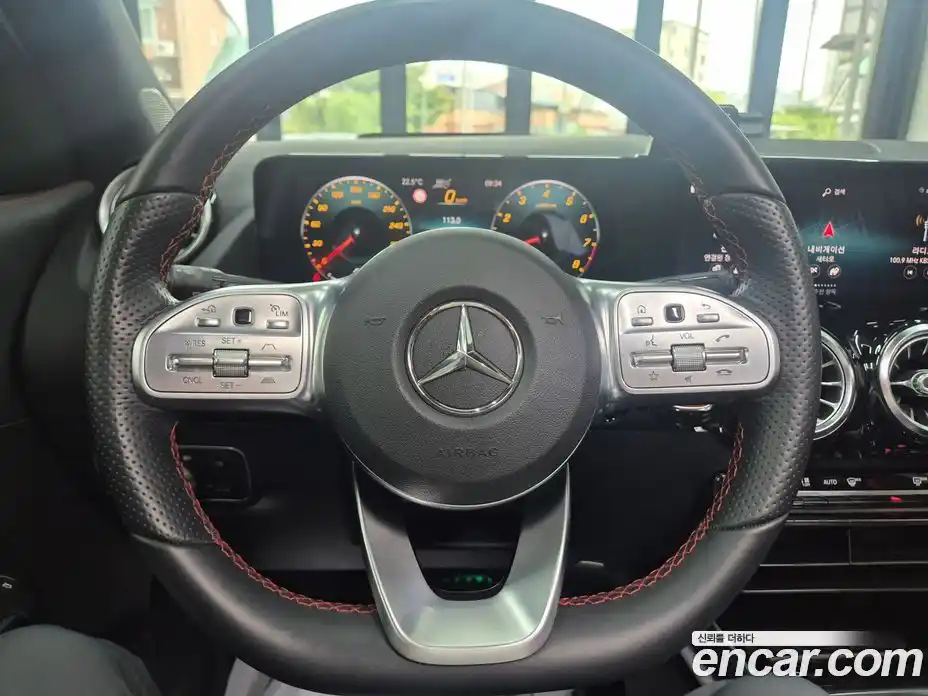 Mercedes-Benz GLA-Class 2021 2.0 гидро, фото 14 Mercedes-Benz GLA-Class 2021 2.0 гидро, фото 14