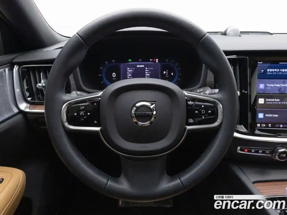 Volvo S60 2023 2.0 автомат (гидро), фото 14