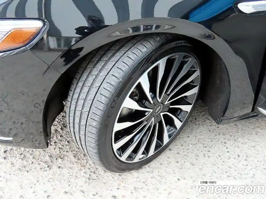 Lincoln Continental 2018 3.0 гидро, фото 20
