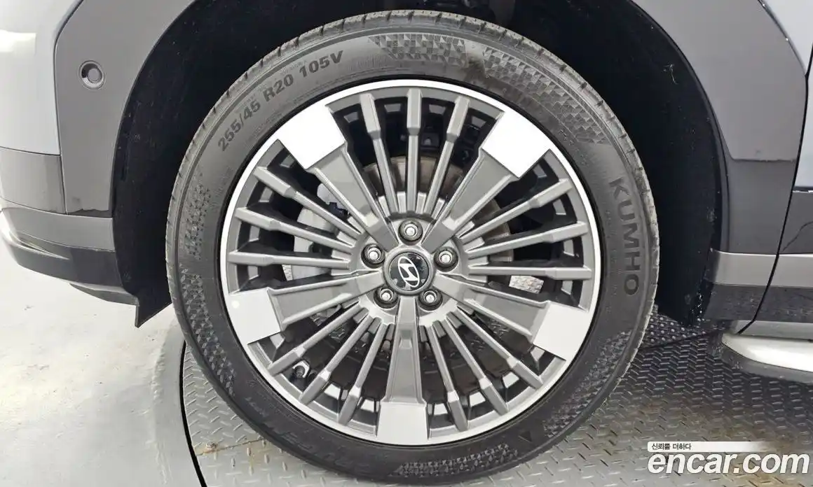 Hyundai Santa Fe 2025 1.6 гидро, фото 5