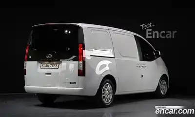 Hyundai Staria 2024 2.2 автомат (гидро), миниатюра 2