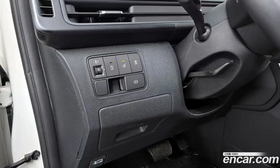 Hyundai Staria 2024 2.2 автомат (гидро), фото 25