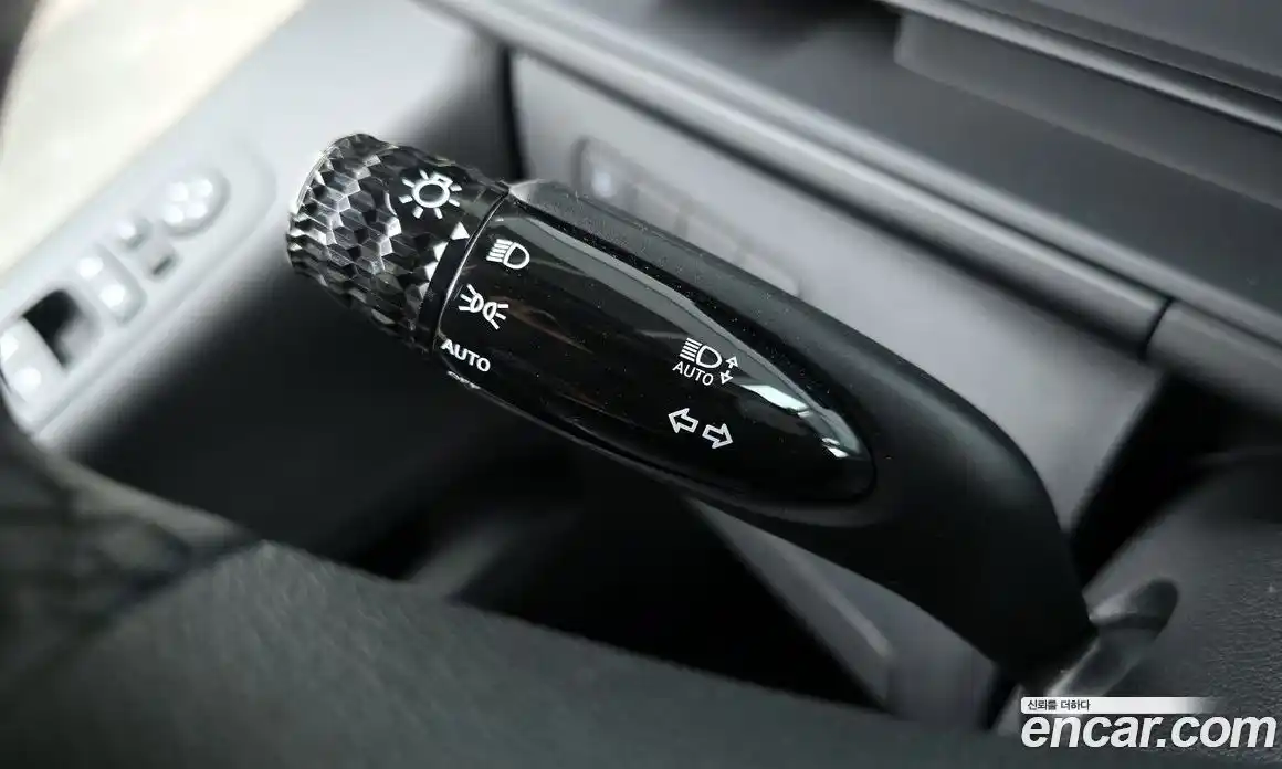 Hyundai Staria 2024 2.2 автомат (гидро), фото 27