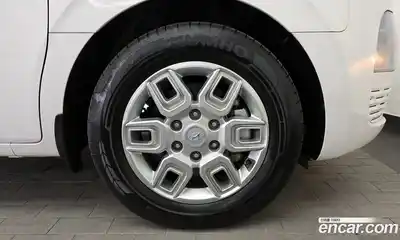 Hyundai Staria 2024 2.2 автомат (гидро), миниатюра 7