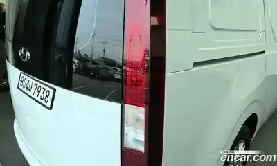 Hyundai Staria 2024 2.2 автомат (гидро), миниатюра 9