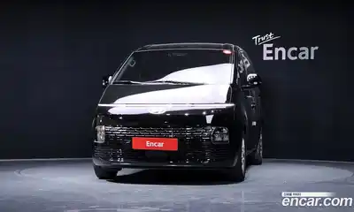 Hyundai Staria 2024 2.2 автомат (гидро), миниатюра 3